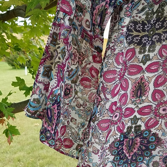 Amy Wear floral plum flutter 3/4 sleeves/necklace size 10 - Picture 5 of 6